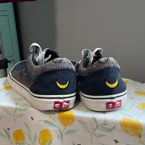 Vans X Pretty Guardian Sailor Moon Sneakers